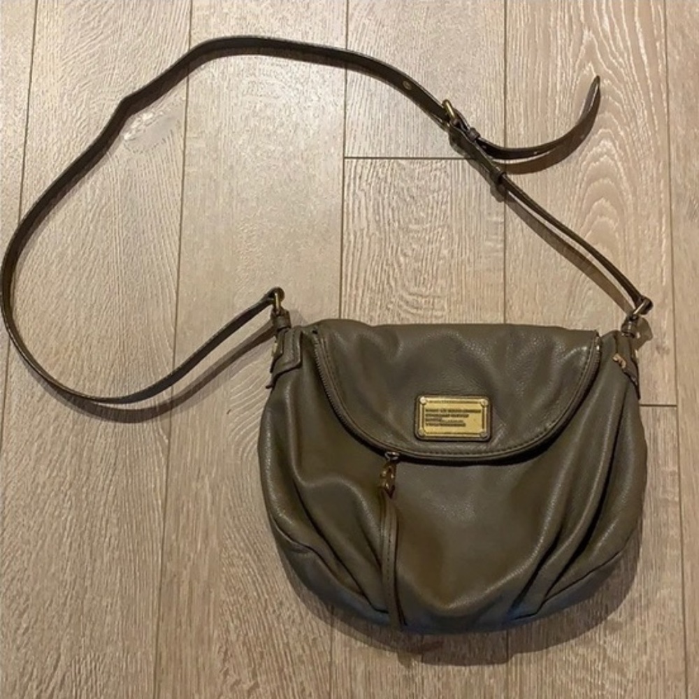 Marc by Marc Jacobs | Classic Q Natasha Cross-body Leather Bag